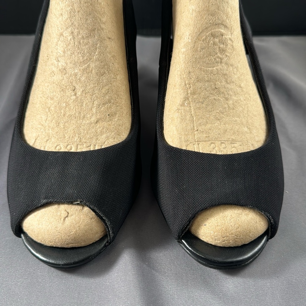 Merona peep toe dress shoe with 3” heel size 9.5 - Picture 5 of 6
